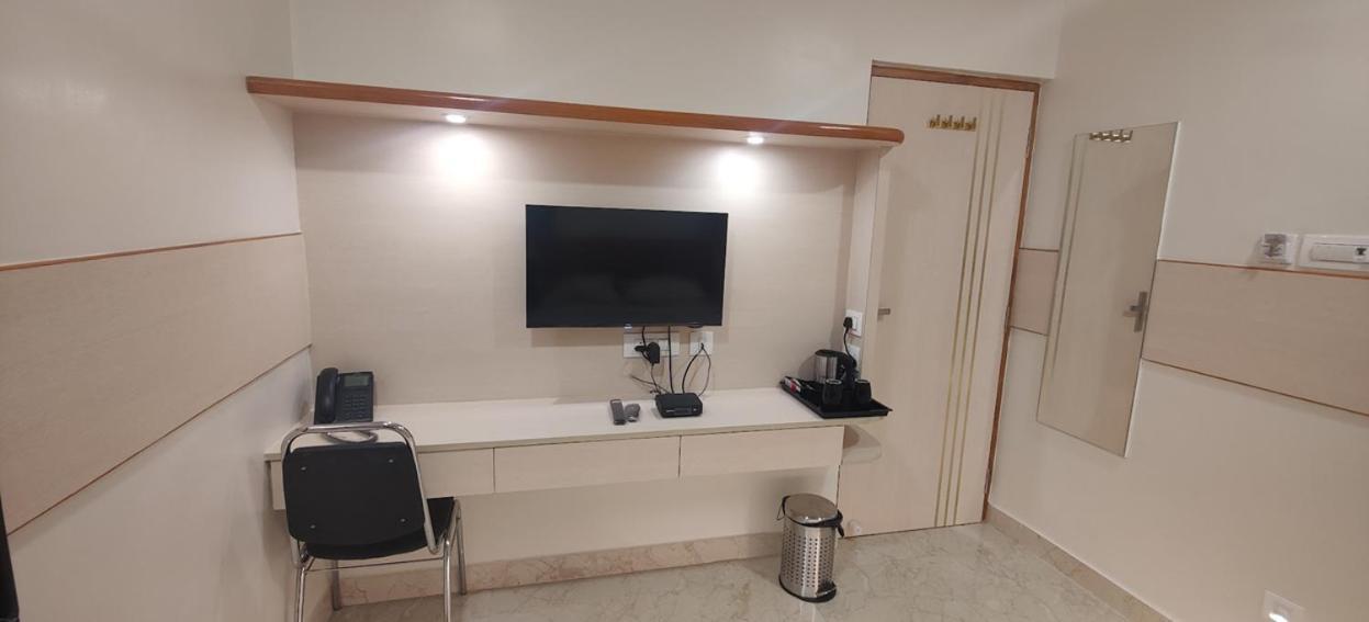 Nandhavanam A Business Class Residency Ченнаи Экстерьер фото